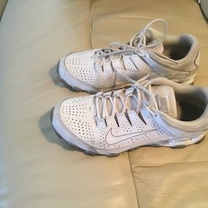 Nike Reax 8 TR Cross Training Shoes Size 11.5 White & Platinum